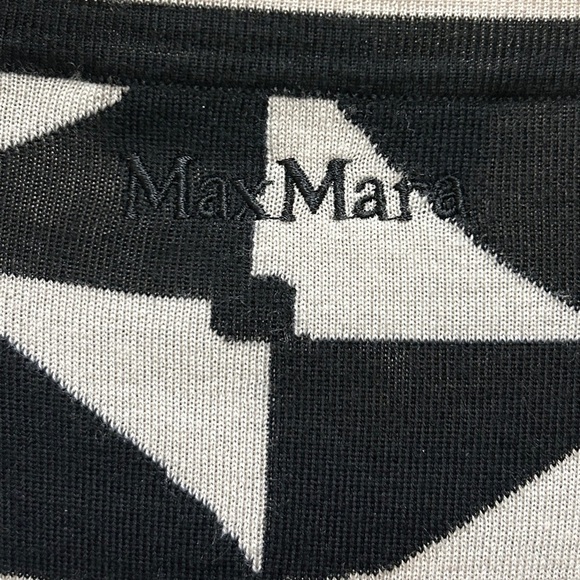 S MaxMara Pure New Wool Black & Cream Cardigan - Size M - Picture 6 of 8